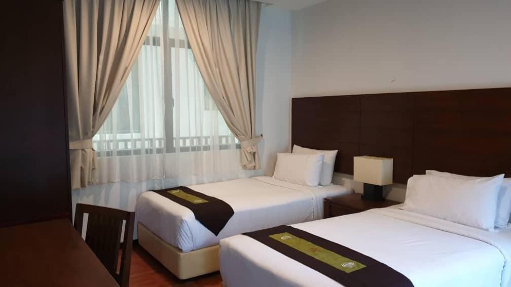 Samsuria Beach Resort & Residence Cherating Bagian luar foto