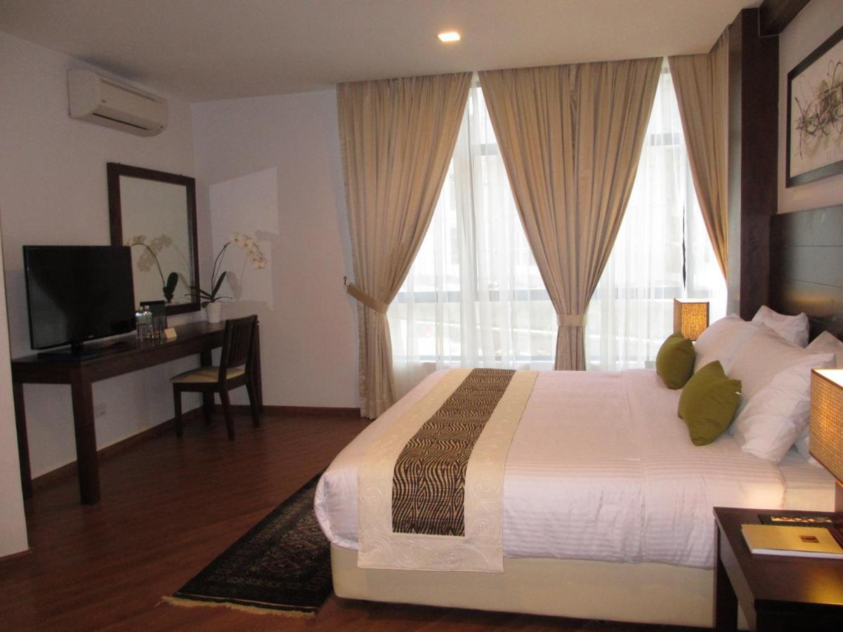 Samsuria Beach Resort & Residence Cherating Bagian luar foto