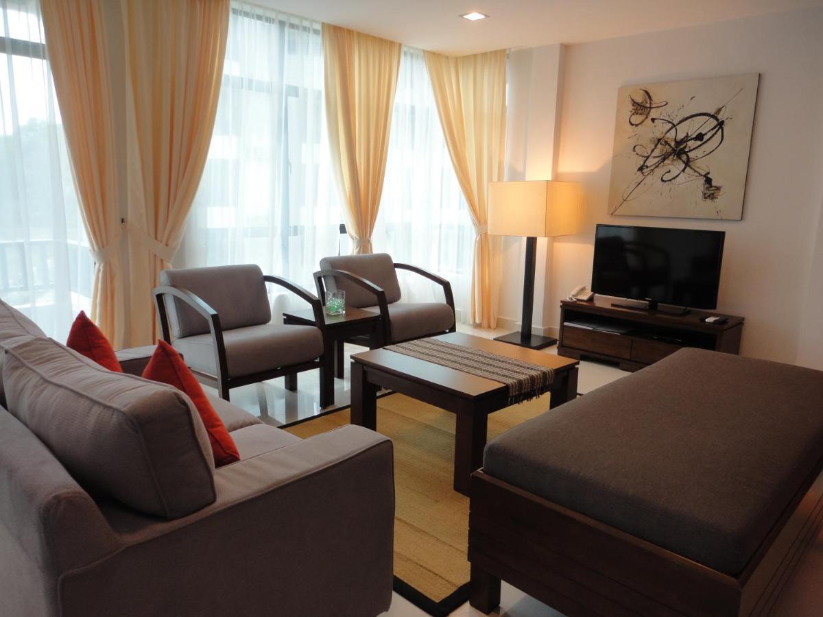 Samsuria Beach Resort & Residence Cherating Bagian luar foto