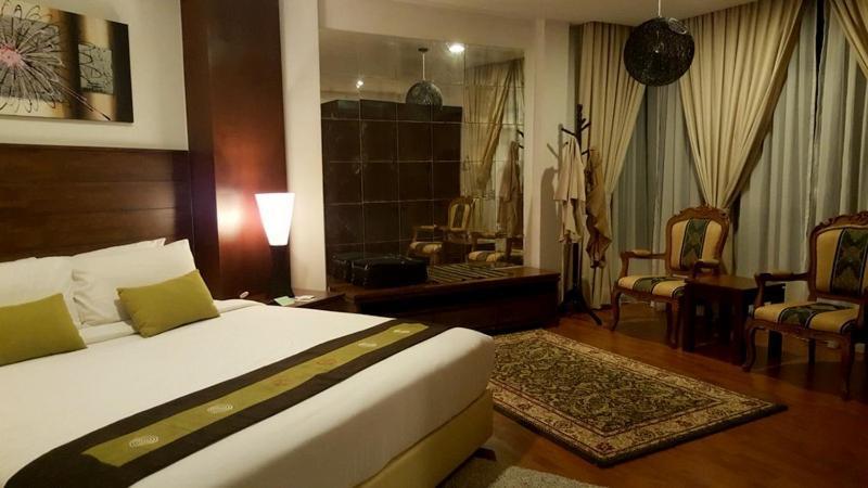 Samsuria Beach Resort & Residence Cherating Bagian luar foto