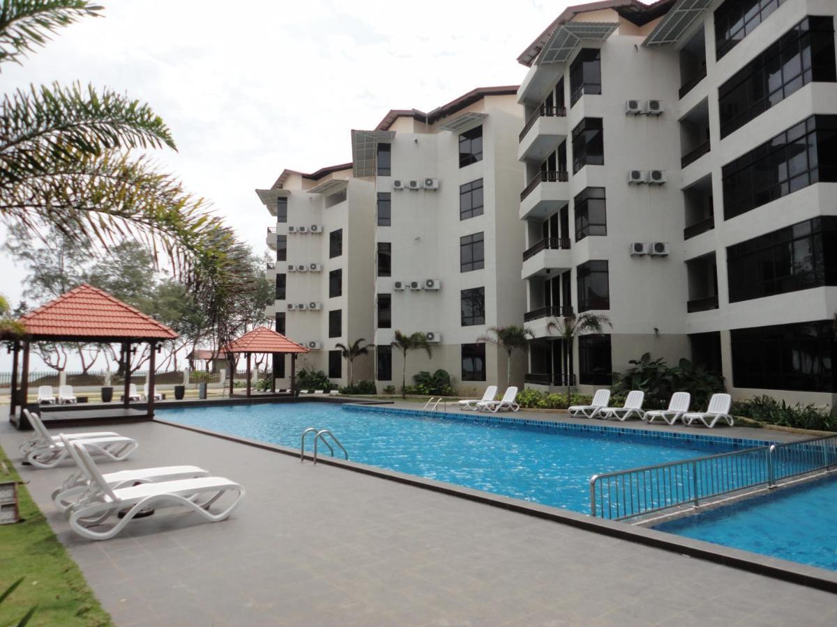Samsuria Beach Resort & Residence Cherating Bagian luar foto