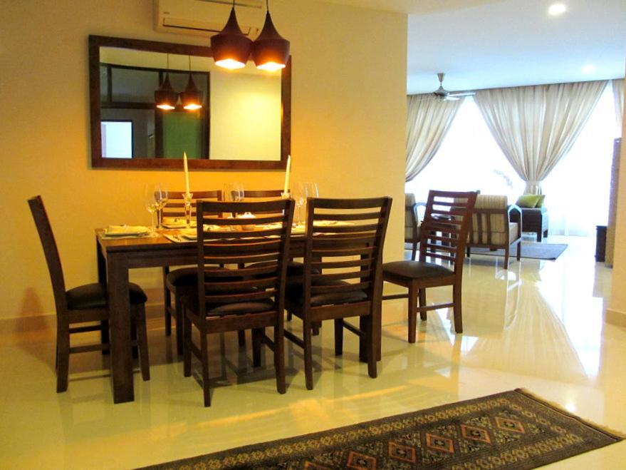 Samsuria Beach Resort & Residence Cherating Bagian luar foto
