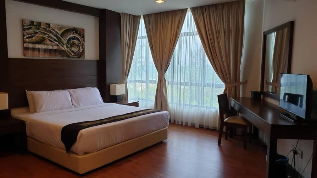 Samsuria Beach Resort & Residence Cherating Bagian luar foto