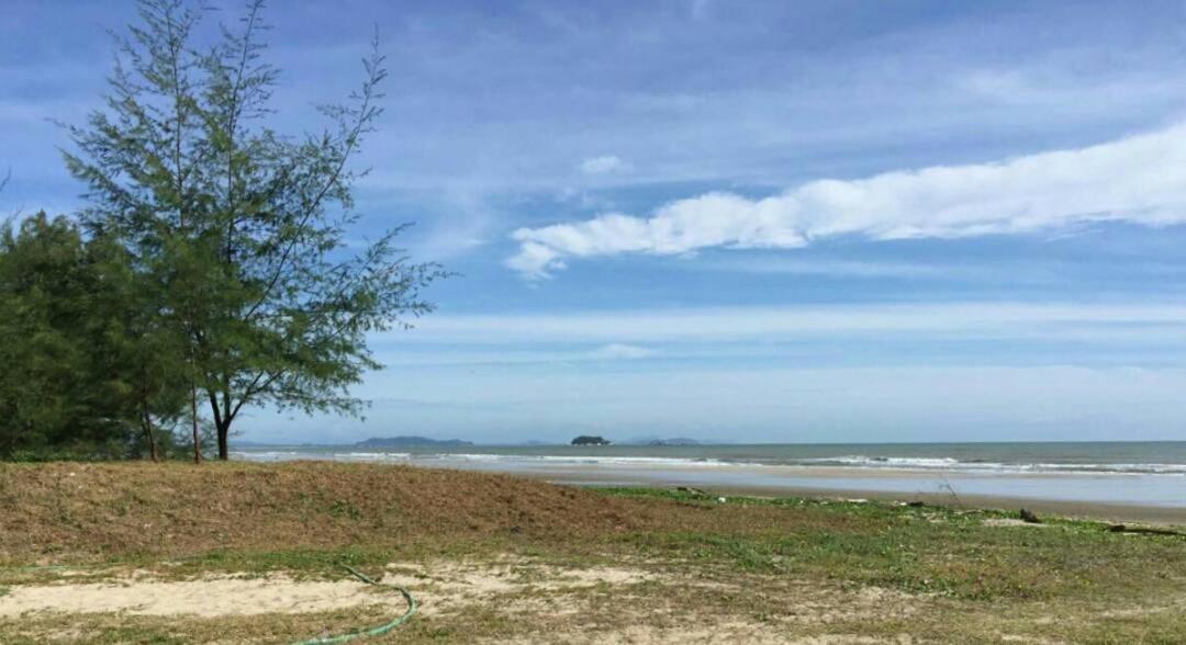 Samsuria Beach Resort & Residence Cherating Bagian luar foto